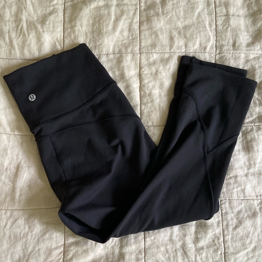 Lululemon Training Crop